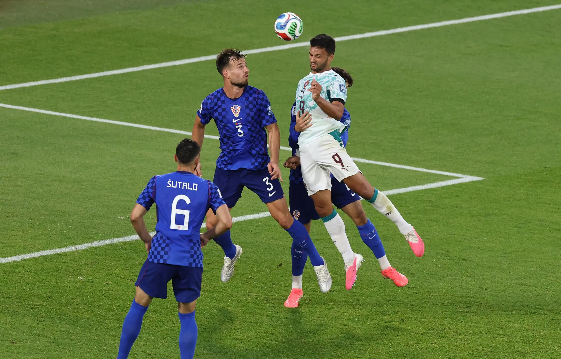 Portugal 2, Croácia 1. E na economia, quem ganha?